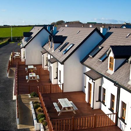 Hookless Holiday Homes Fethard on Sea Exterior photo