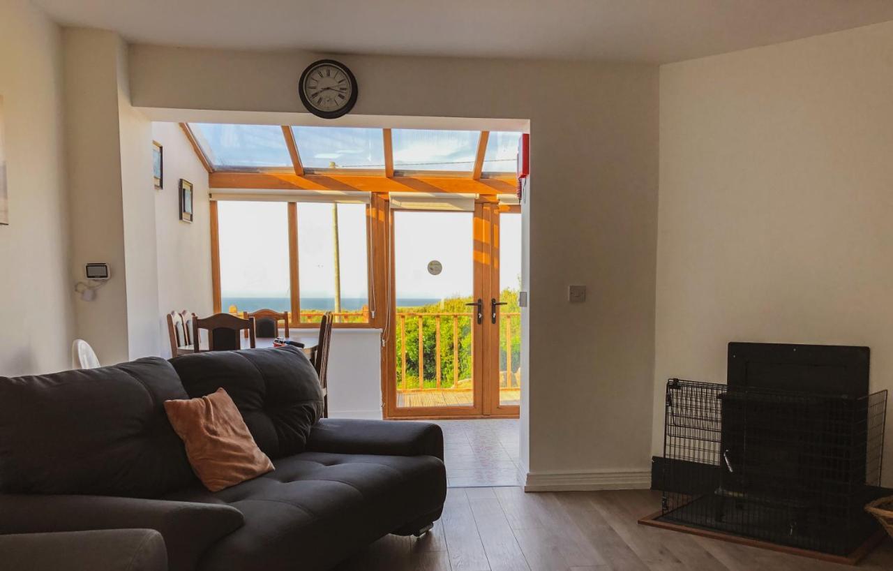 Hookless Holiday Homes Fethard on Sea Exterior photo
