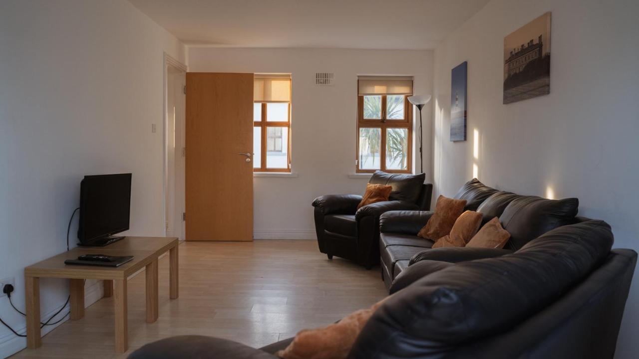 Hookless Holiday Homes Fethard on Sea Exterior photo